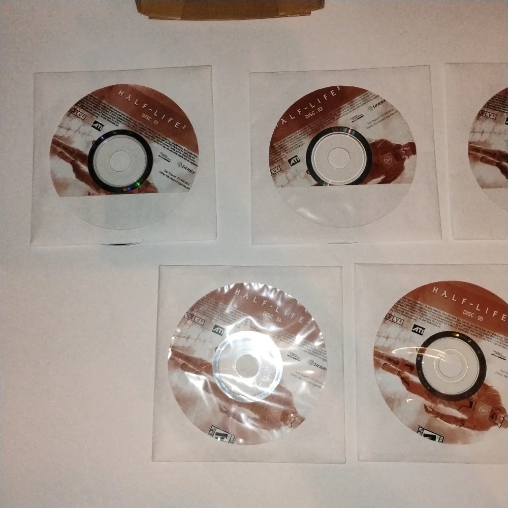 Half-Life 2 PC CD-ROM (2004, Sierra/Valve) - 5-Disc Boxed Set - For Collectors